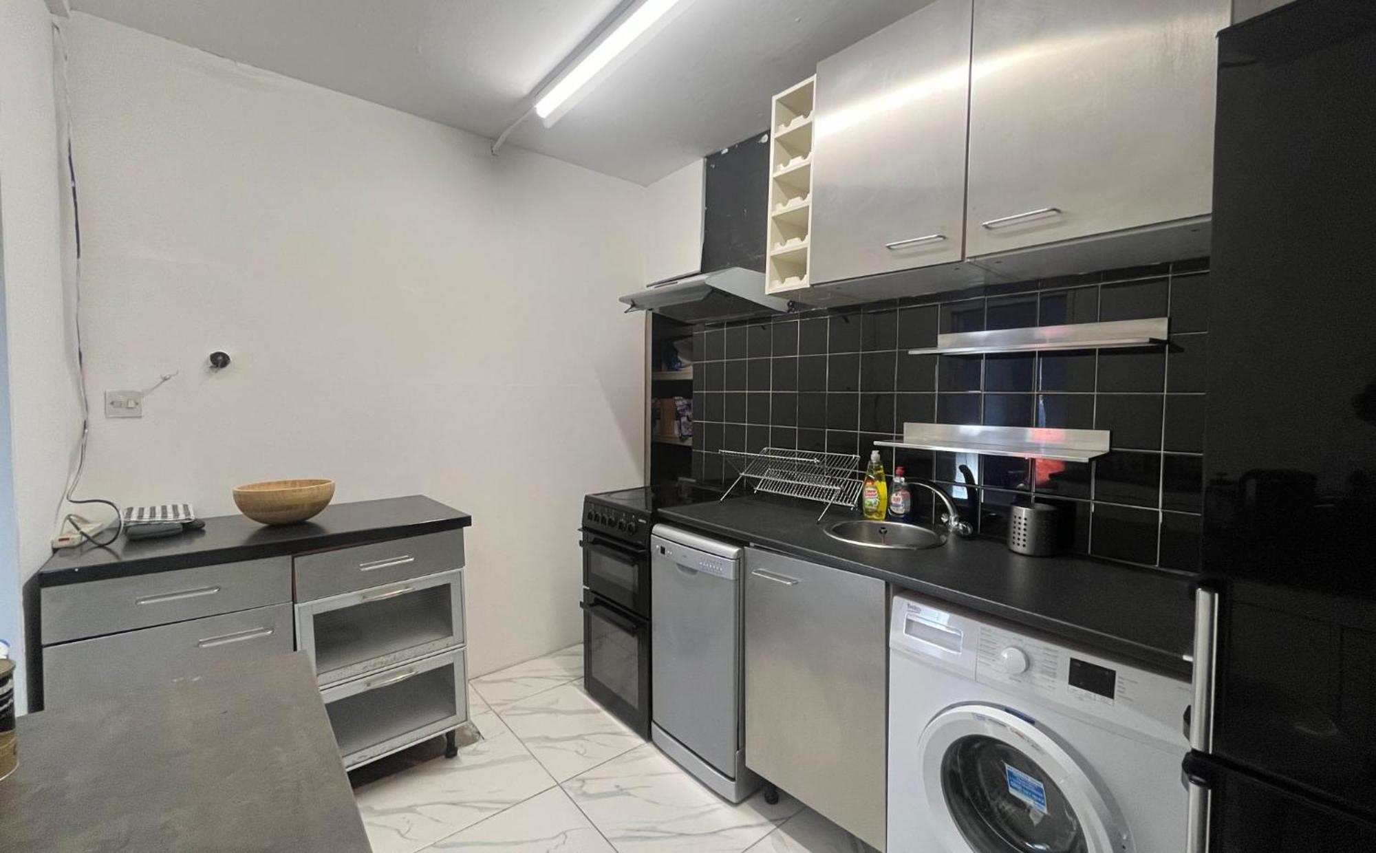 Nifty 2 Bedroom Flat In Goswell Rd London Eksteriør bilde