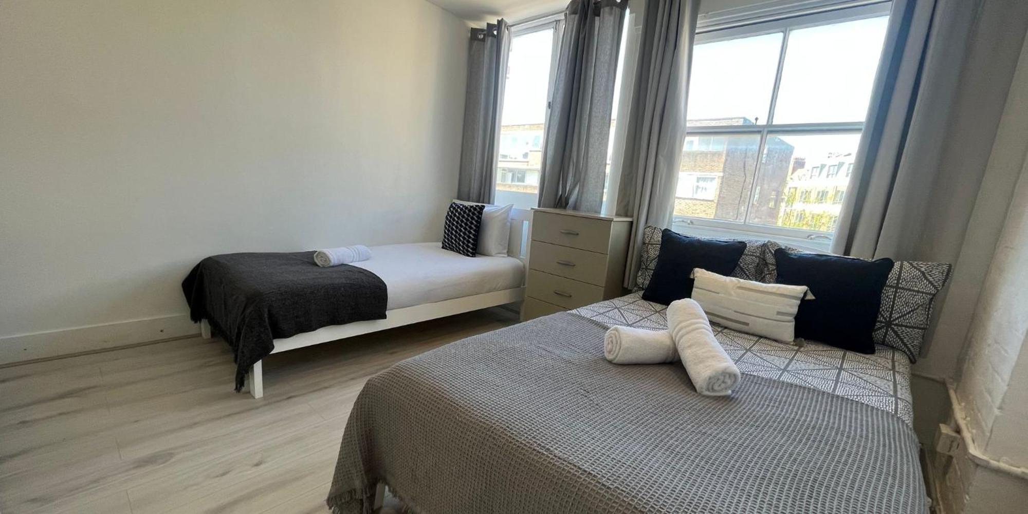 Nifty 2 Bedroom Flat In Goswell Rd London Eksteriør bilde